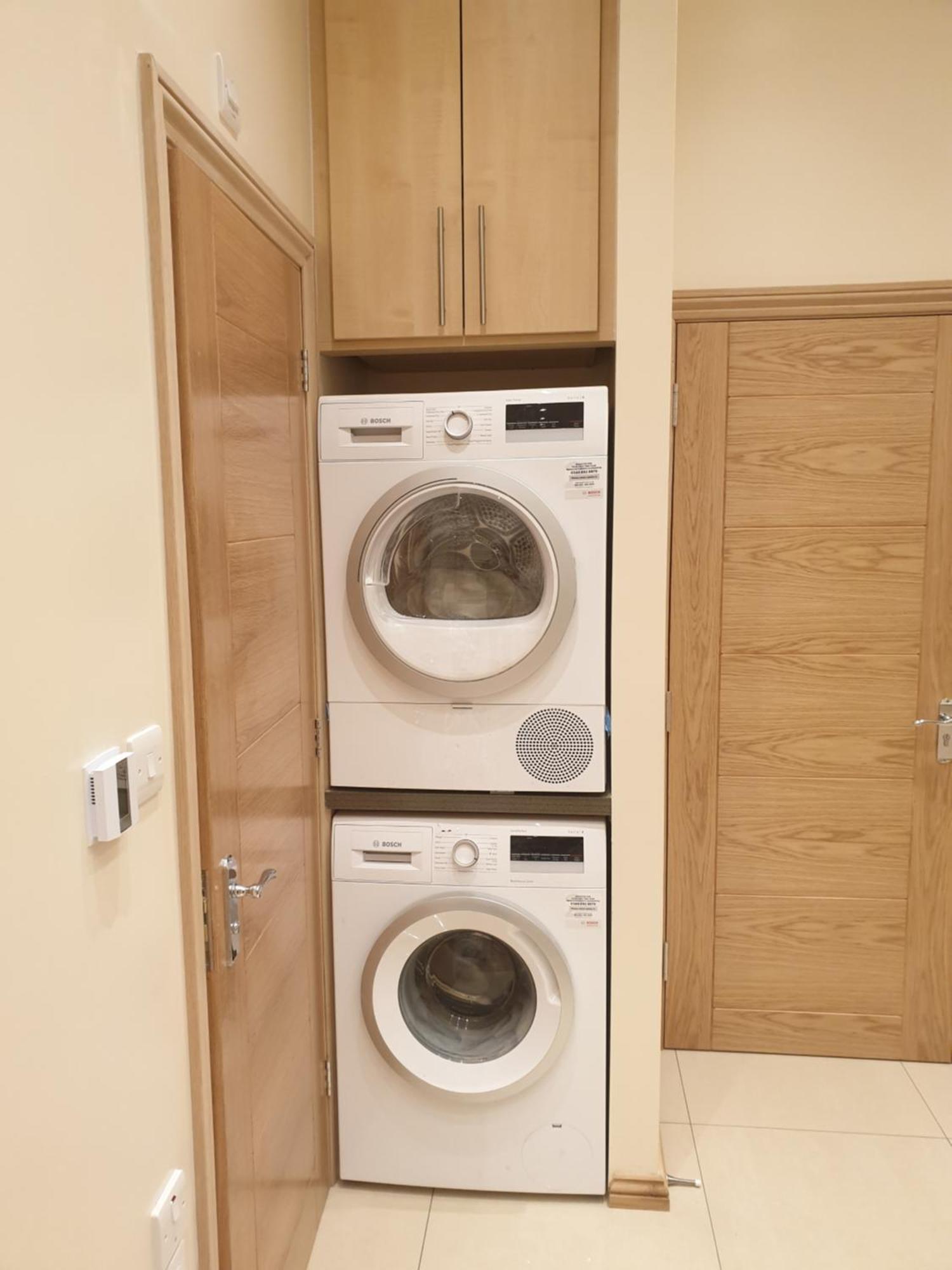 London Luxury Apartments 3 Bedroom Sleeps 8 With 3 Bathrooms 4 Mins Walk To Tube Free Parking Ilford Exteriör bild
